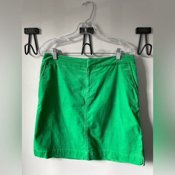 Lilly Pulitzer Dresses & Skirts - Lilly Pulitzer, 6, vintage white label bright green corduroy mini skirt EUC